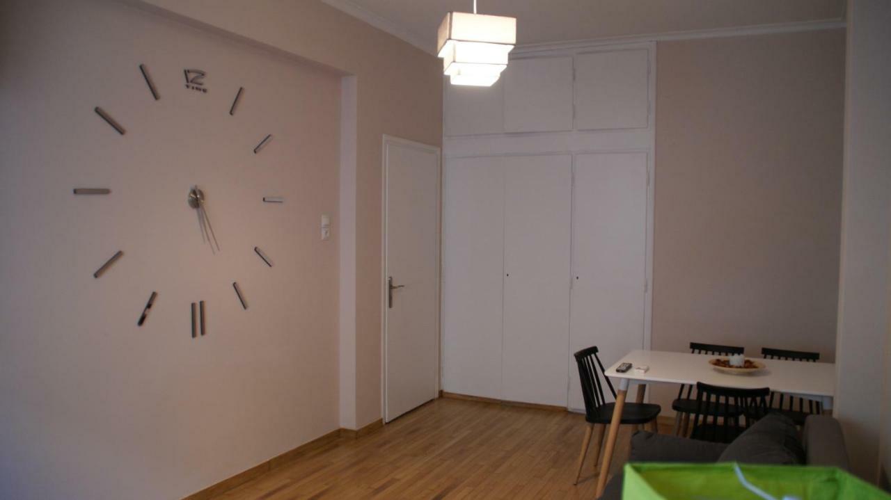 The Victoria Square Exceptional Apartments Athena Bagian luar foto
